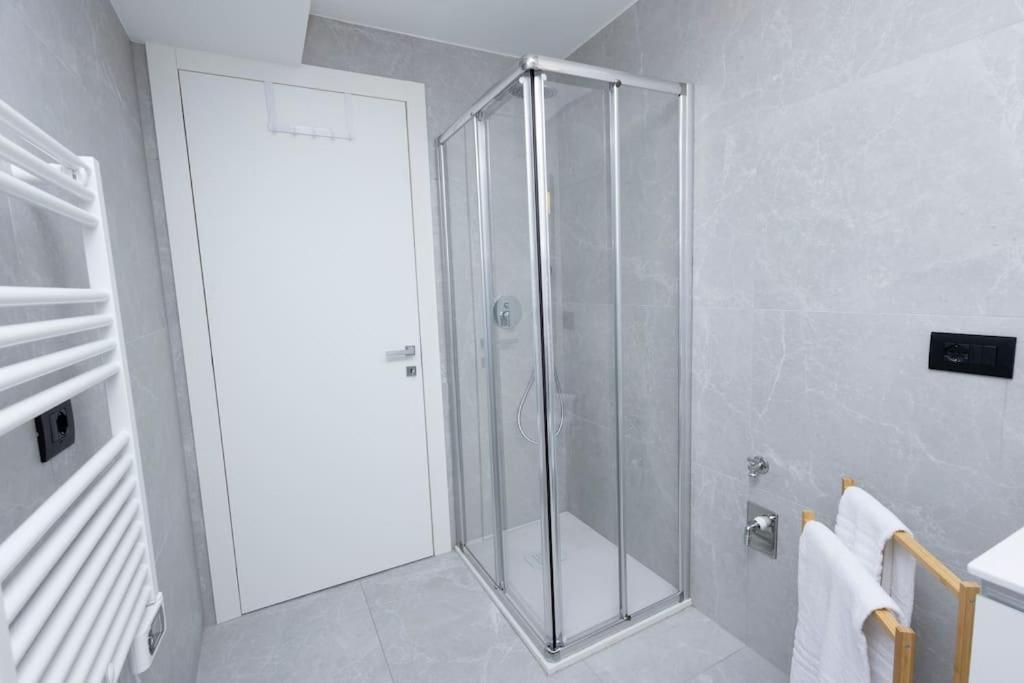 Darsena Charming Apartment By 101Flats มิลาน ภายนอก รูปภาพ